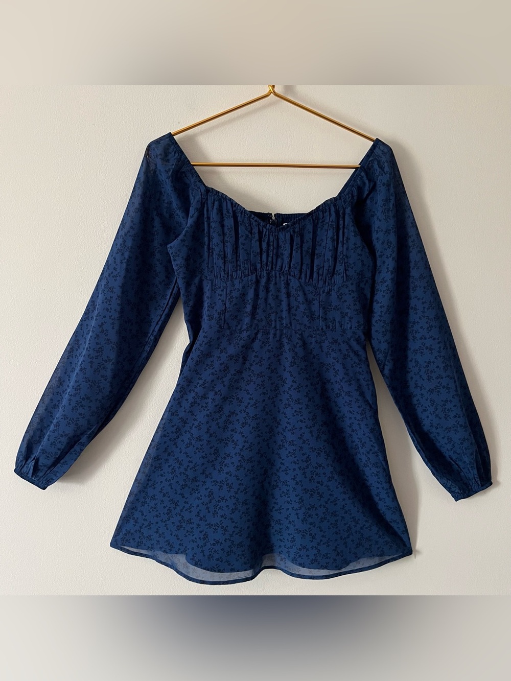 Hollister NWT Cobalt Blue Black Ditsy Floral Smocked Sheer Babydoll Mini Dress S
